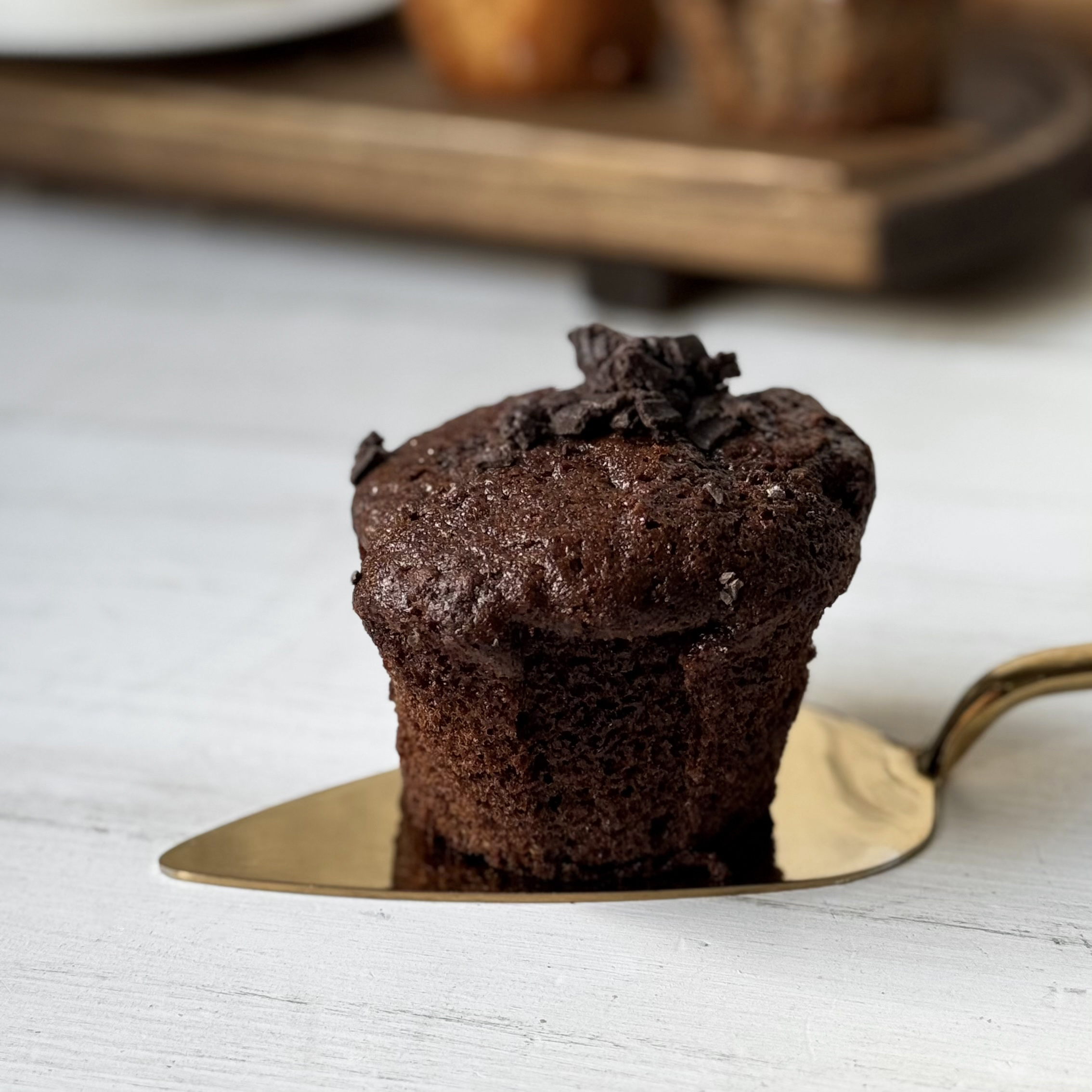 Ассорти маффинов из 3-х вкусов: черничный, шоколадный, апельсиновый изображение 5