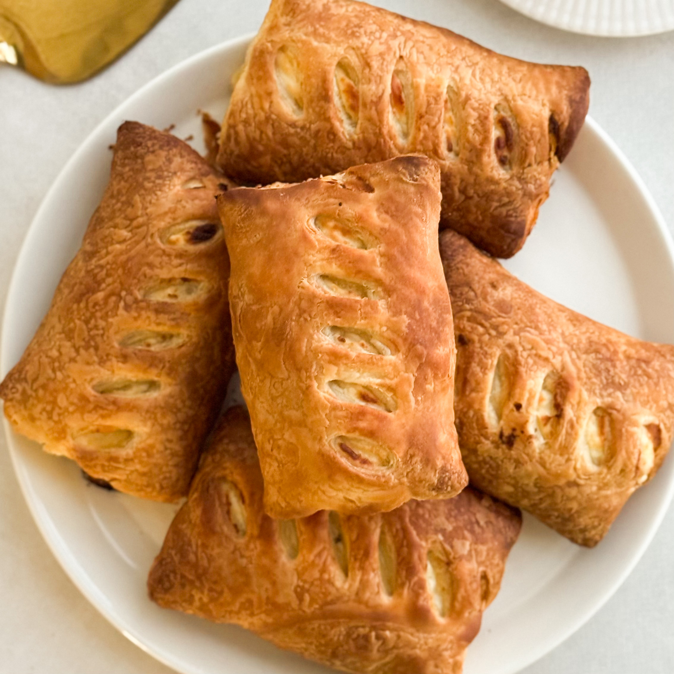 Слойка с ветчиной и сыром  изображение 5