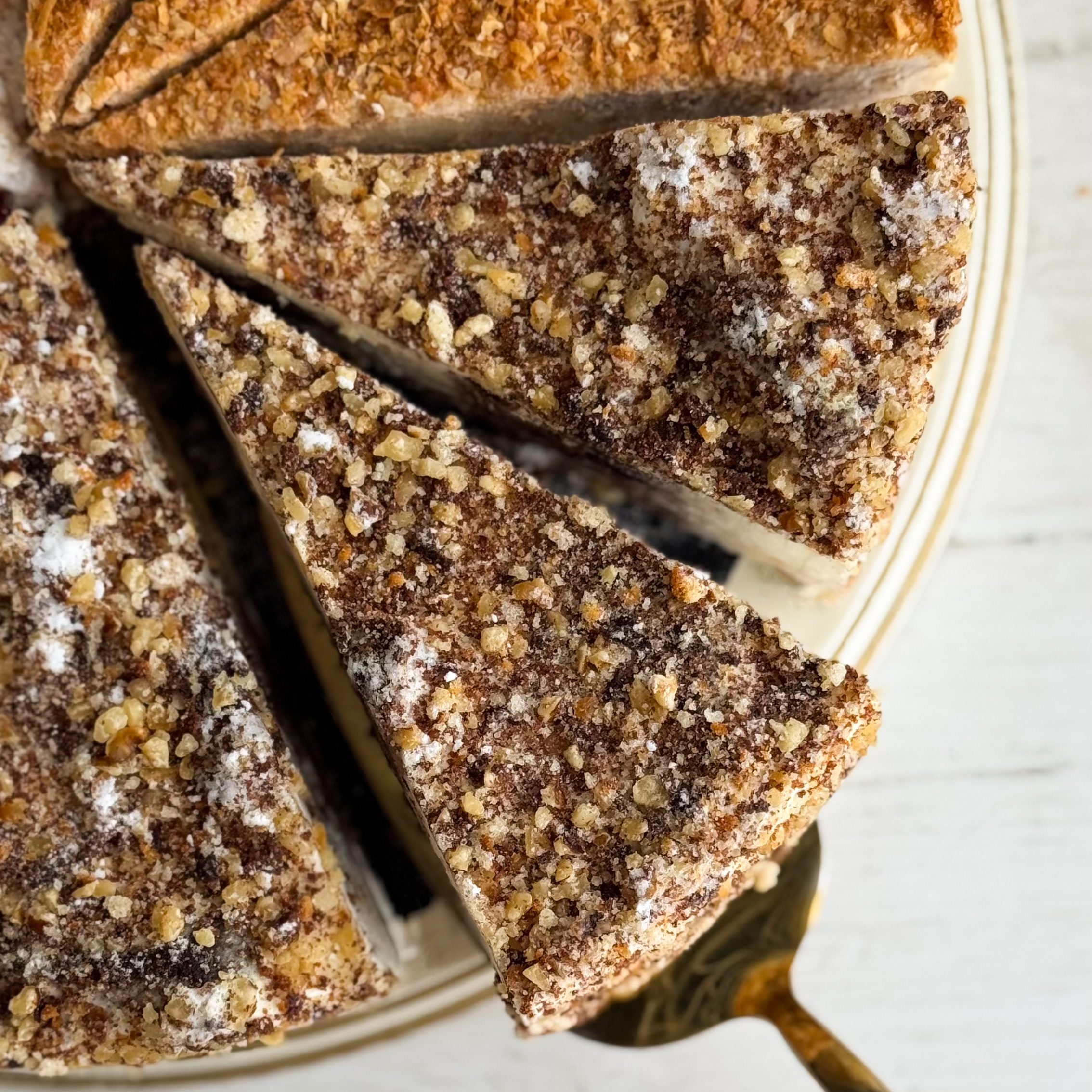 Торт ассорти 4 вкуса: Брусничный,Сметанник,Рикотта,Наполеон изображение 14