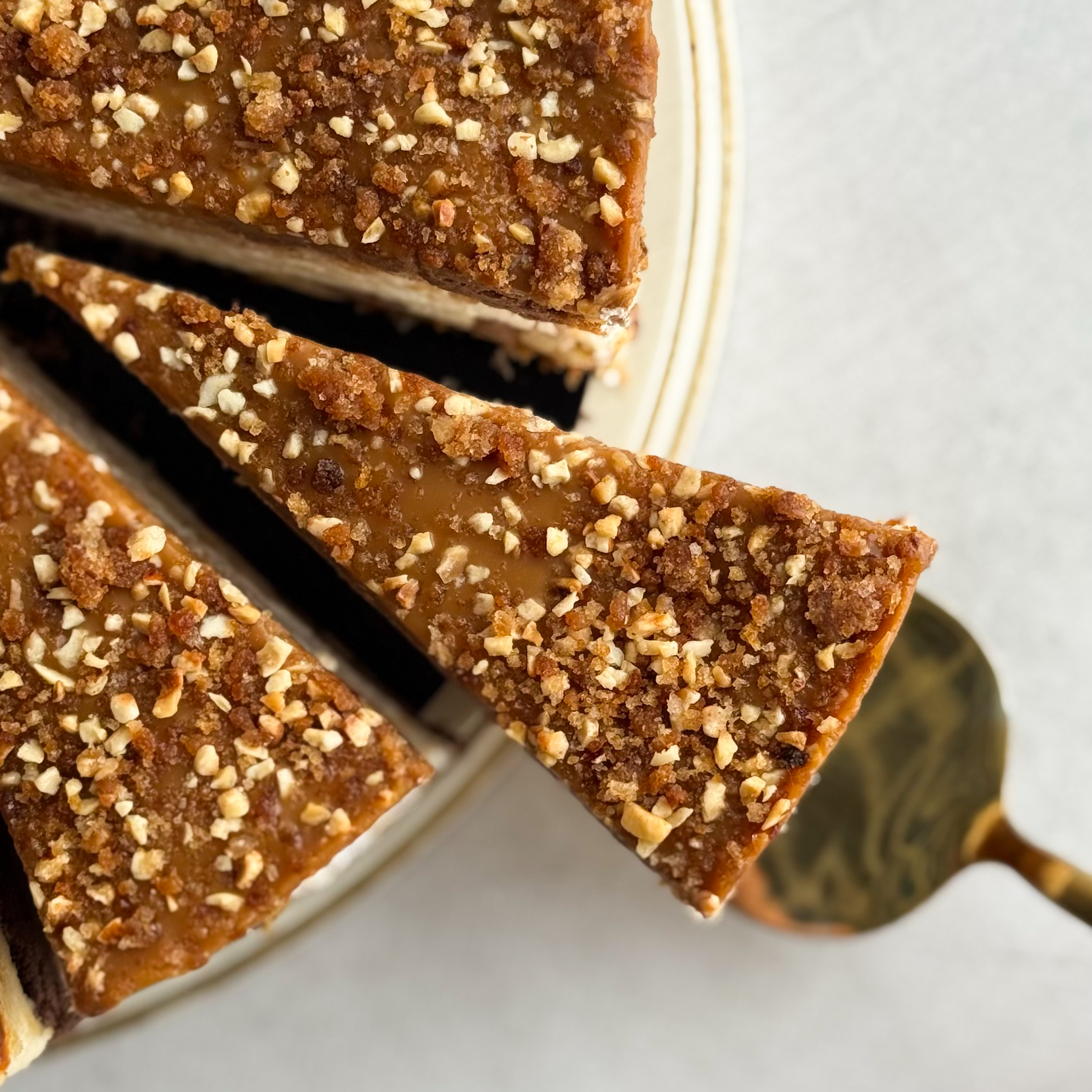 Торт Ассорти New 14 порций 4 вкуса (Карамель-орех, Банан-карамель, Маковый,Руслан) изображение 10