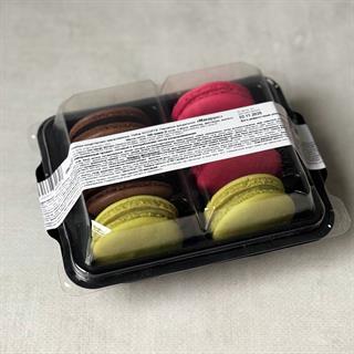 Миндальное печенье с начинкой. В упаковке 3 вкуса: "малина", "шоколад", "фисташка".